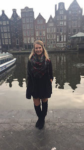 Meet your Posher, Jessica